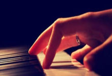 巴黎圣日耳曼力克对手，轻松出线