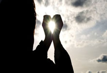 南美洲经典对决引发激烈争议，输赢难分